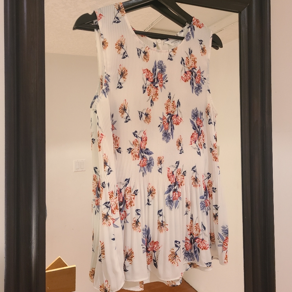Swing top